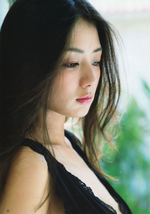 Sixiangjia 048 Xiaobei "รองเท้าส้นสูงลายหนังงูแบบเปิดนิ้วเท้า" [ทิศทางที่น่าสนใจของ IESS]