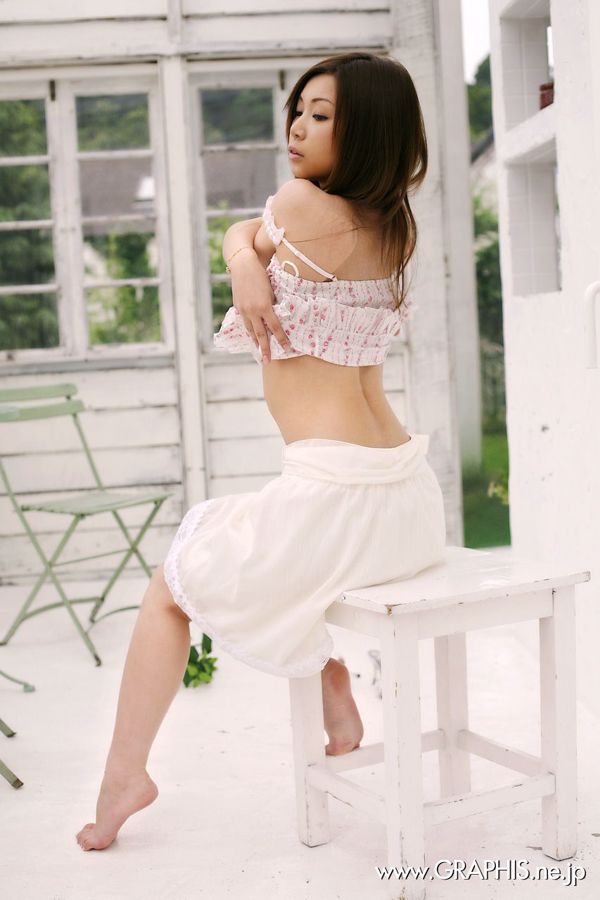 Ayumi Kobayashi Kobayashi Aiyu [Graphis] Primer huecograbado