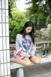 [Naisi] NO.147 Yi Ning, мягкая девушка на длинноногой каменной скамье