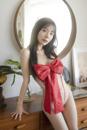[Welfare COS] Лучшая горячая девушка Leeesovely Li Suying Photo Album A