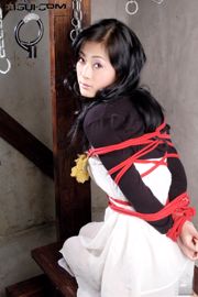 [Yuzumi Mitsuka LiGui] Modello Saya "Red String Bound" Beautiful Legs and Jade Feet Photo Picture