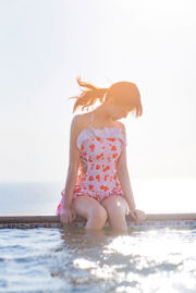 [COS福利] 桜桃喵 - 甜甜之草莓泳衣