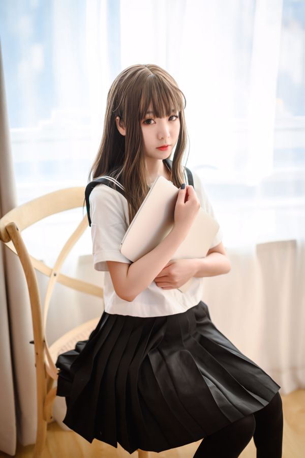 Coser adalah Qingshui "Seragam JK"
