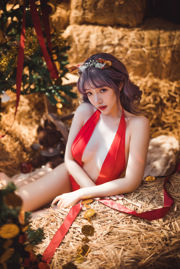 [Cosplay] Anime Blogger Wenmei - Boże Narodzenie 2020