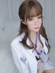 [COS phúc lợi] Miss Coser Baiyin - Bác sĩ riêng