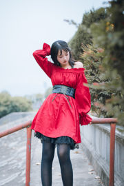 [Film Meow Sugar] VOL.453 piękny Duan Xuan - czerwony i czarny zestaw zdjęć