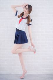 Tajwańska marynarz Candice Cai Shin 《Sailor Suit School Sister》