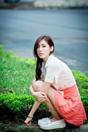 Liao Tingling / Kila Jingjing "거리 촬영 핑크 드레스 시리즈"